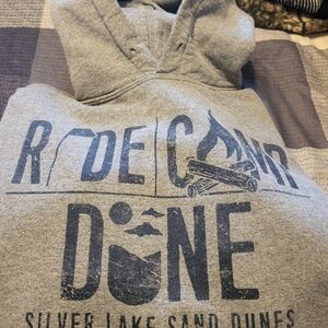 Gray Hoodie Silver Lake Sand Dunes Size Small,